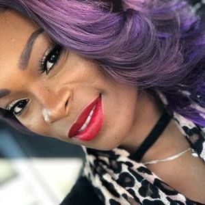 Meet your Posher, Kierra